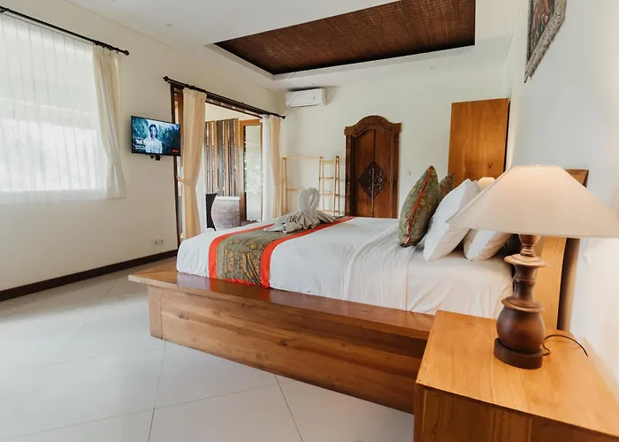 The Iyang Hotel 3*