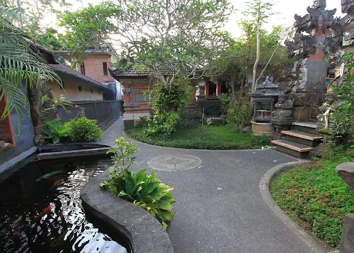 The Iyang Hotel